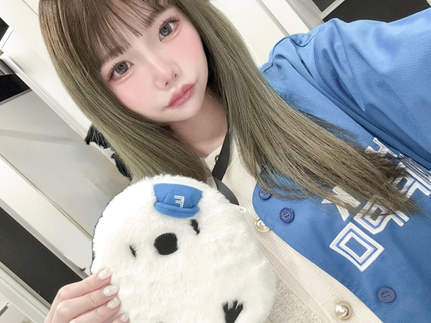 あみな