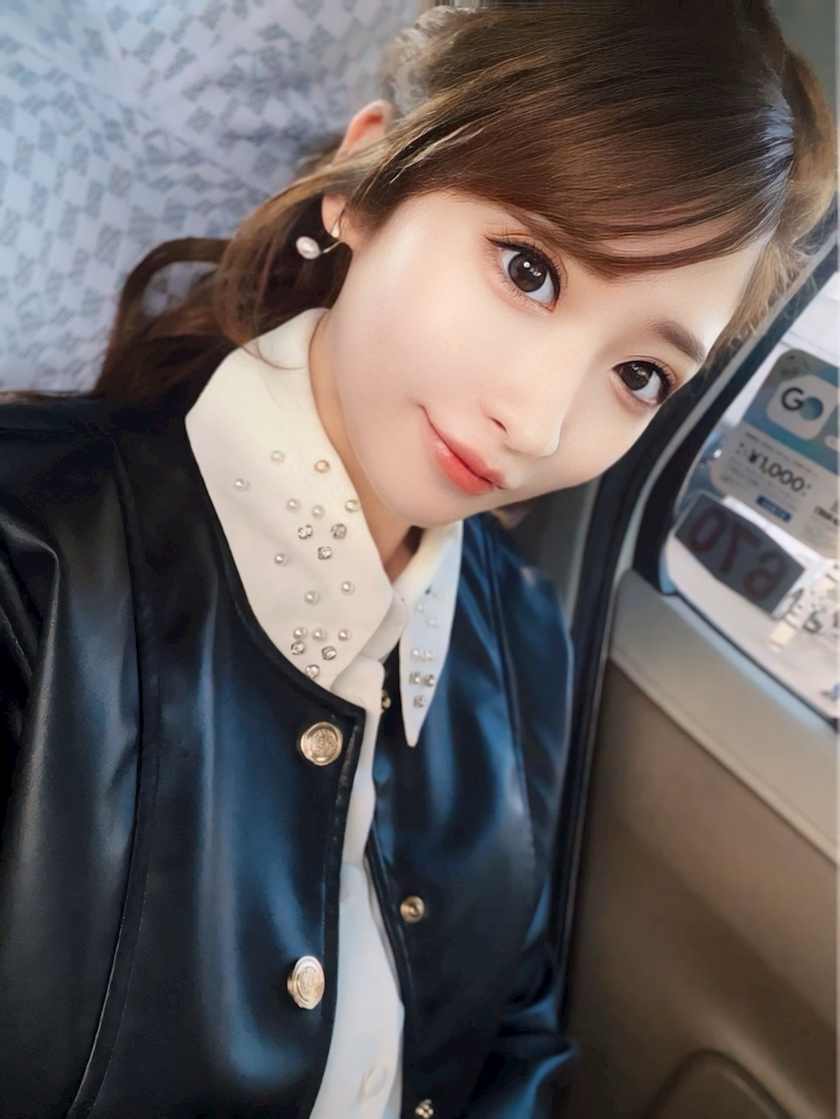 美波 あいか