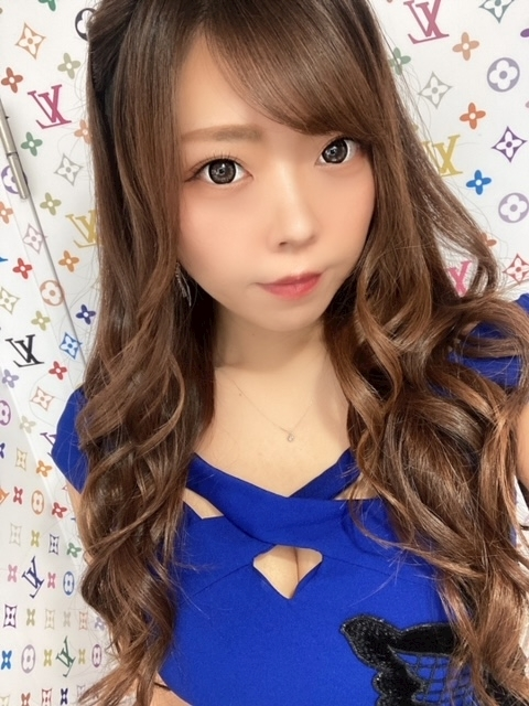 夏樹 あや