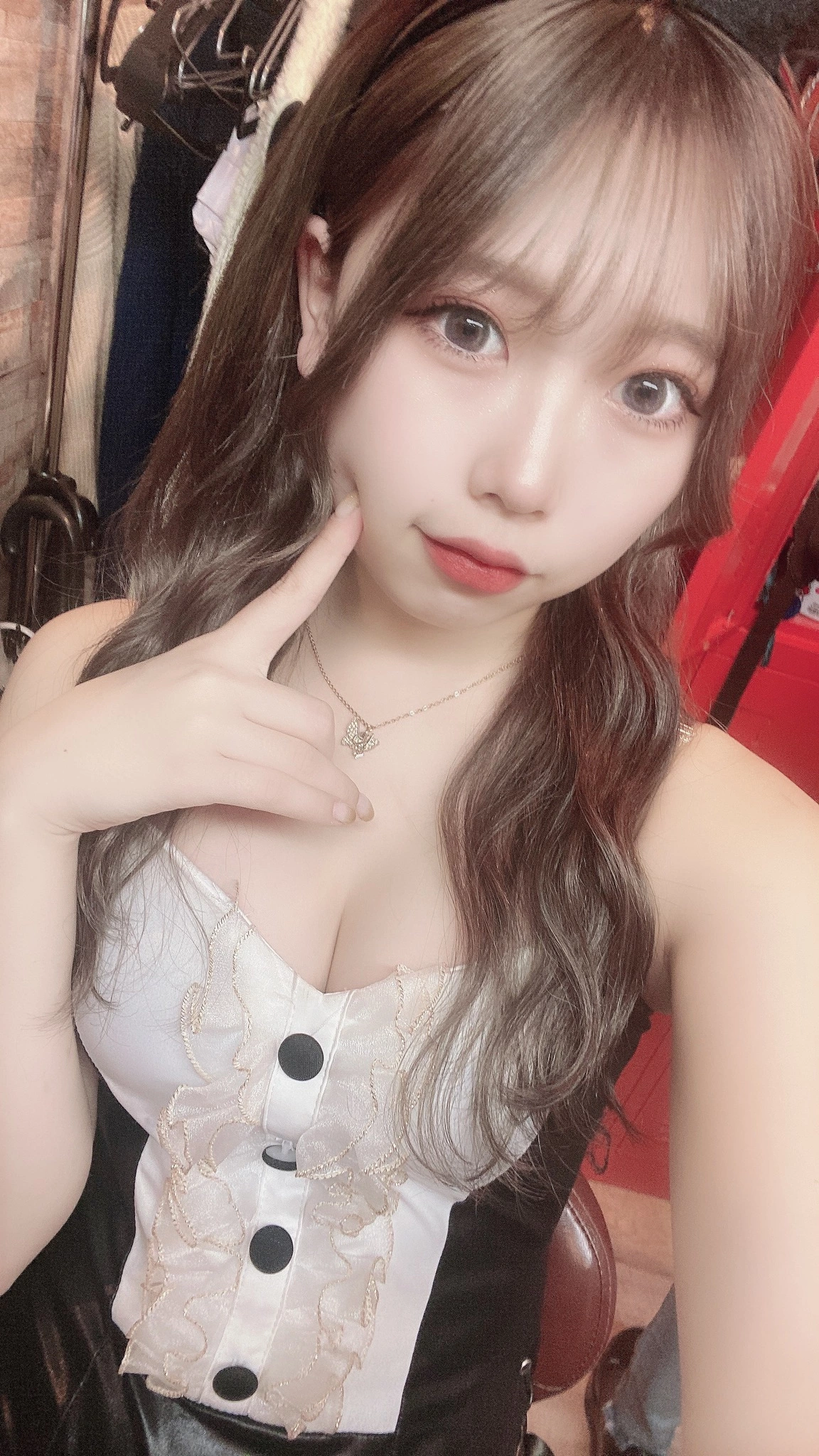 あきら
