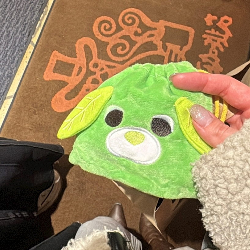 乙川 ゆあ