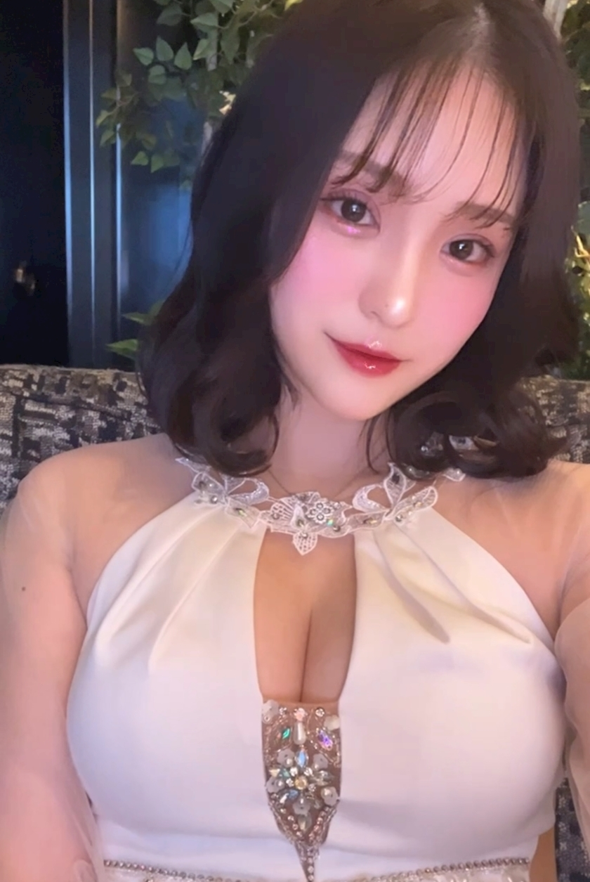 黒川 すみれ