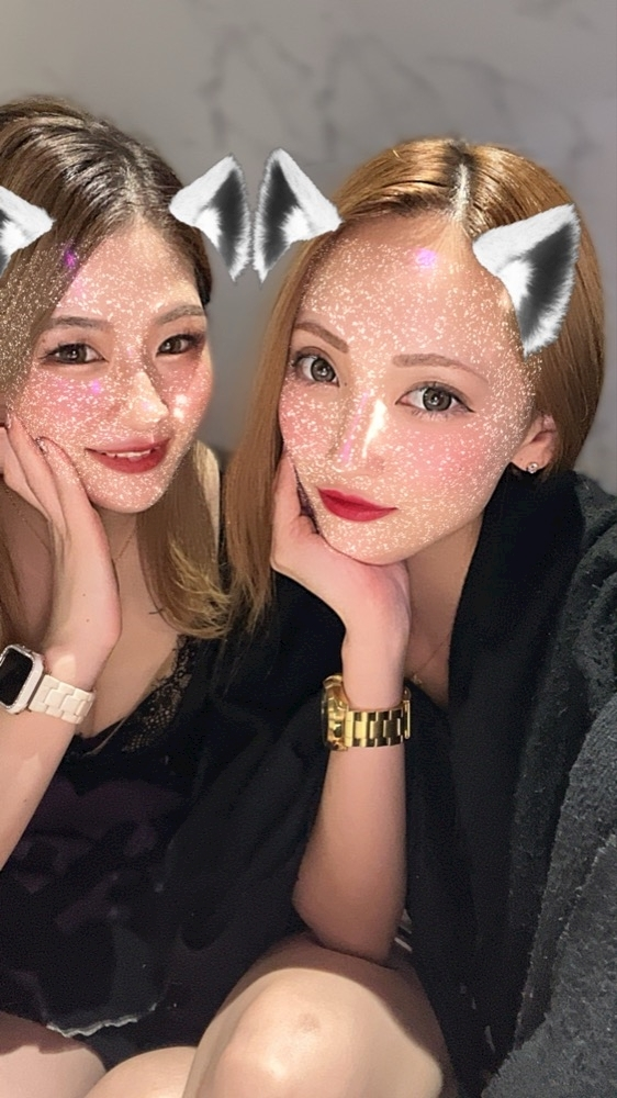 あや