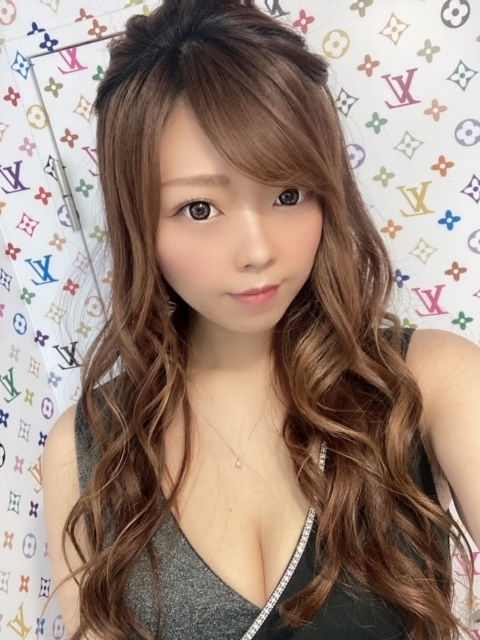 夏樹 あや