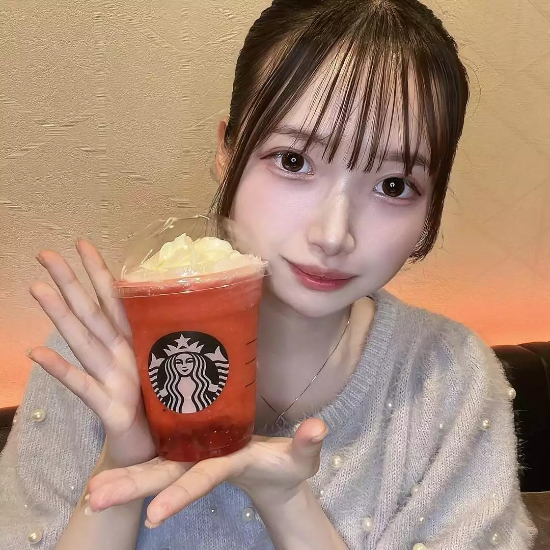 みいな