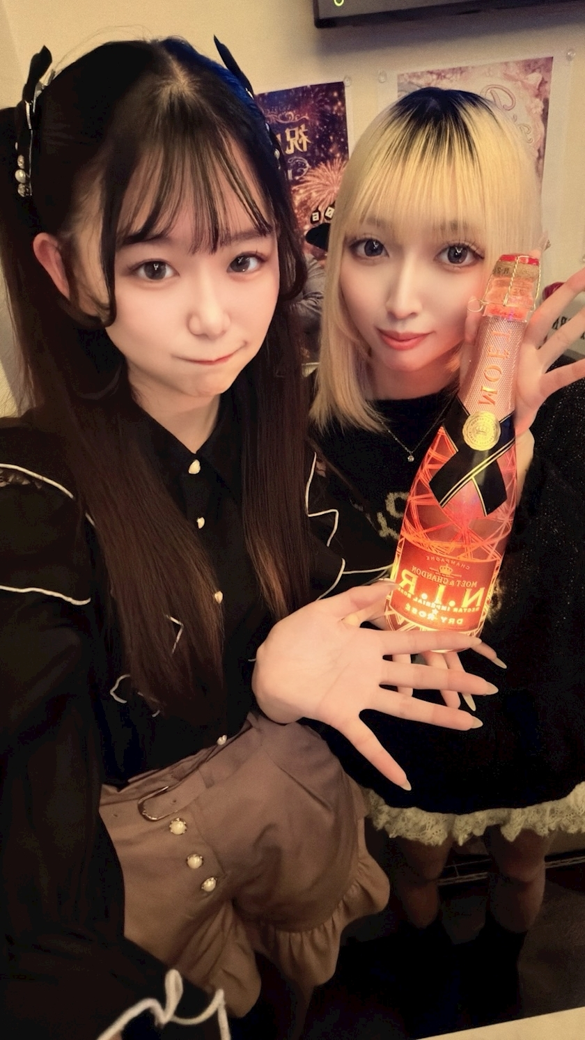 かびるんるんさわ