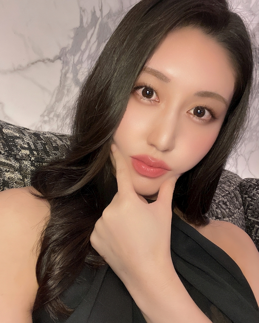 泉 りさ