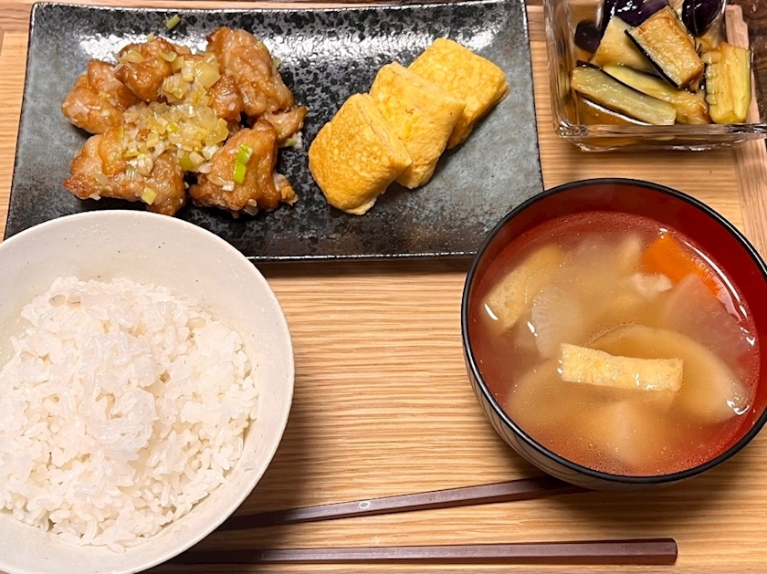 めい