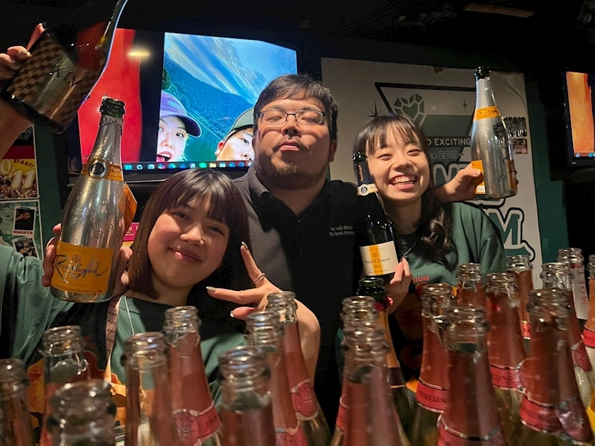 みや