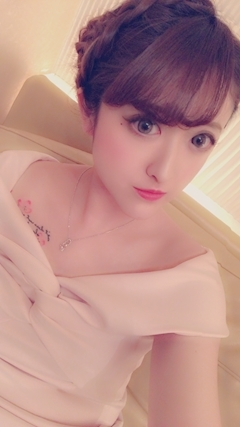 安達  美袮