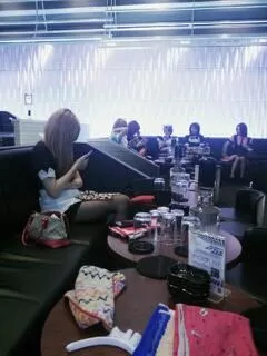 愛羽 仁美