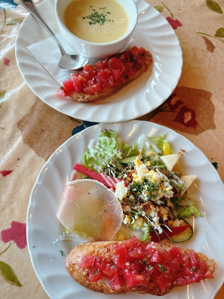 愛川 ゆず