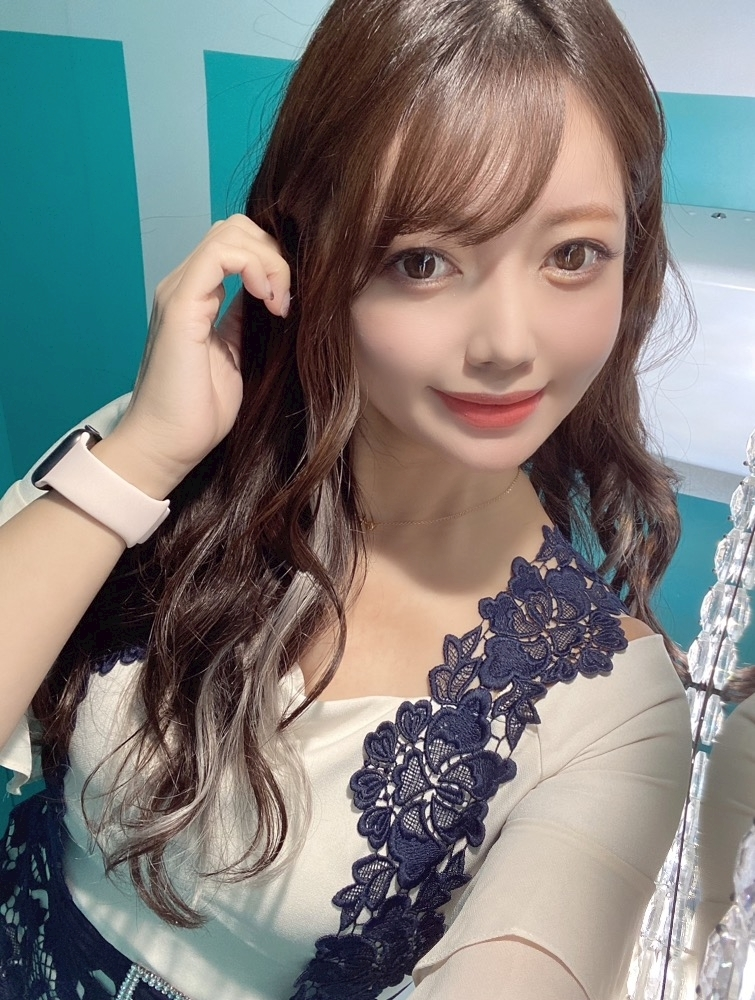 妃 えりな