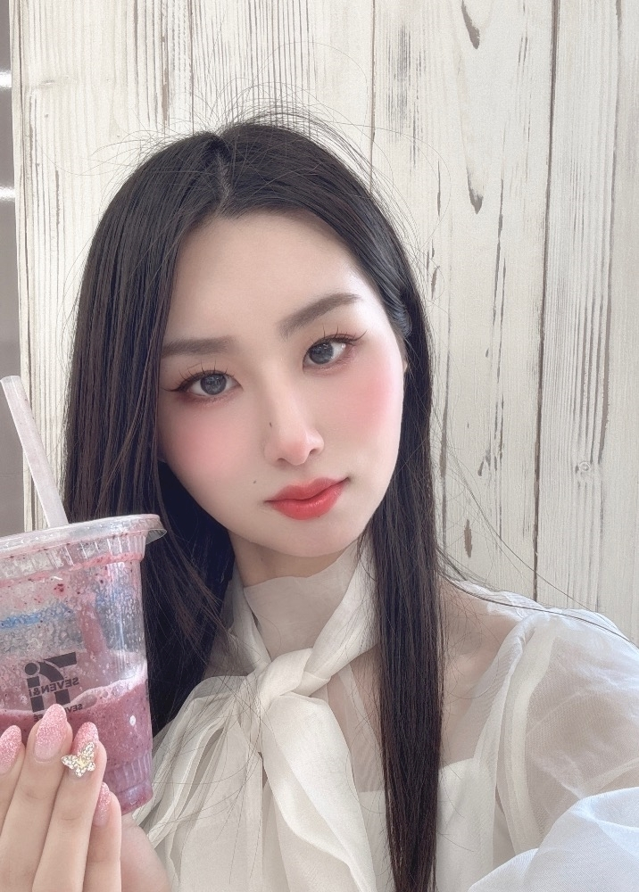 糸師 るな