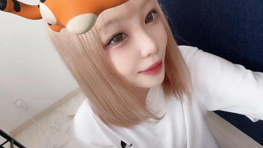 小川 真央