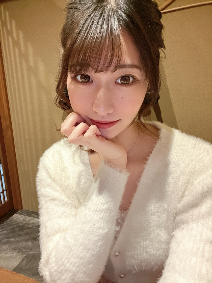 天乃 りさ