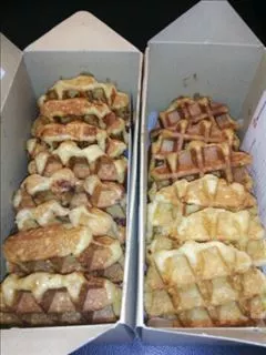 愛羽 仁美