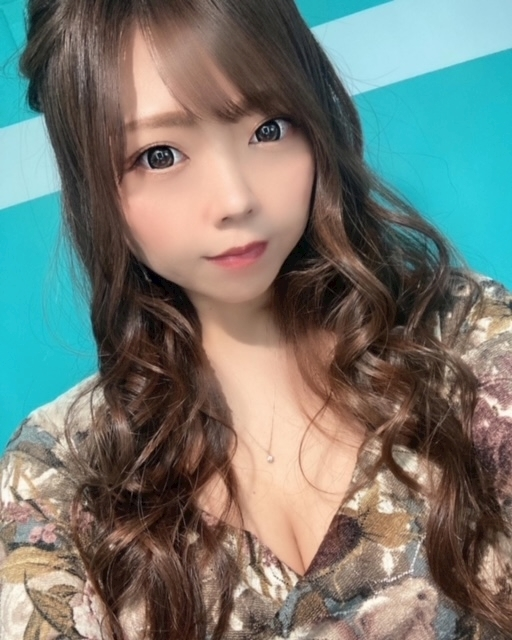 夏樹 あや