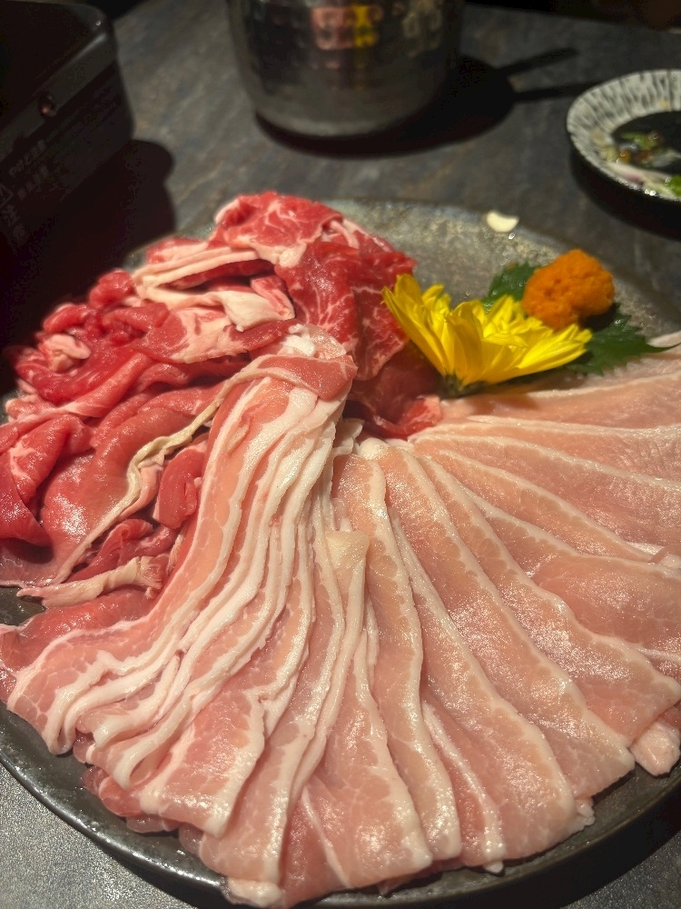 佐野 エマ