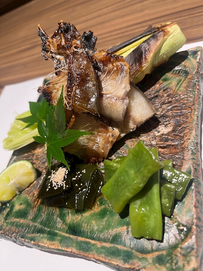 黒輝 りさ