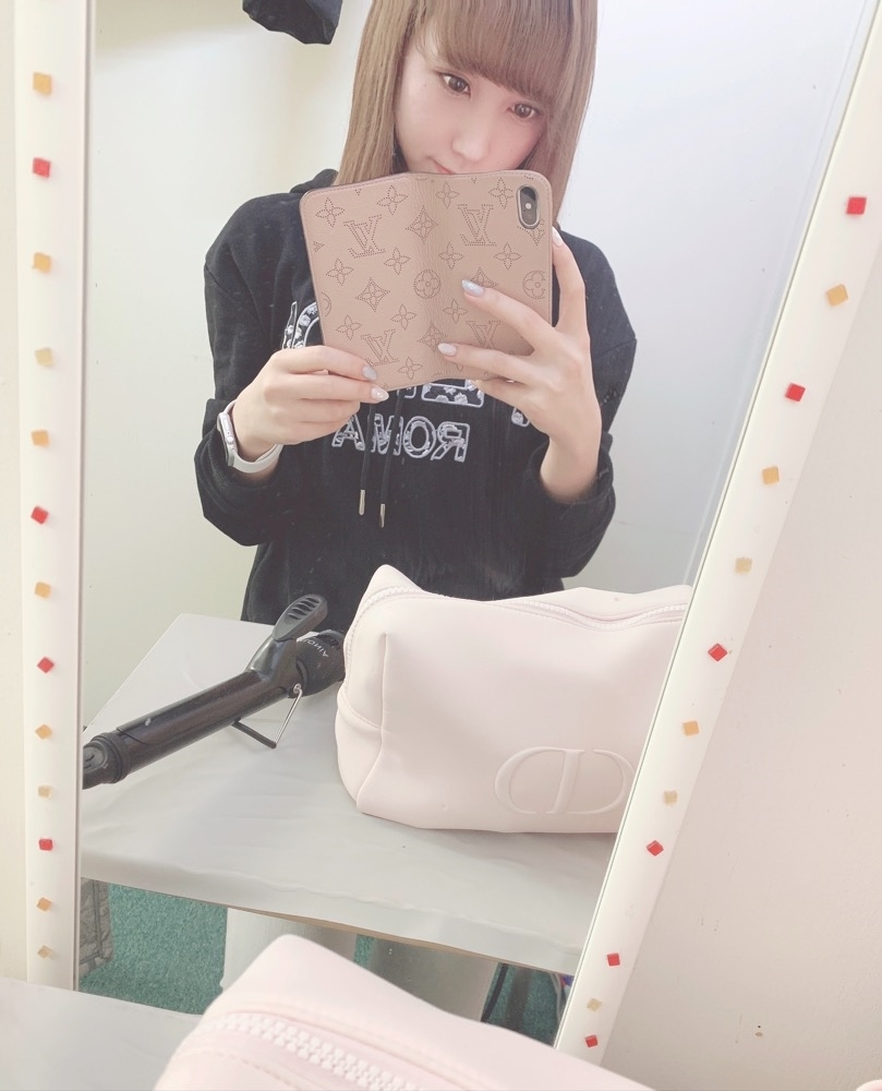 まい