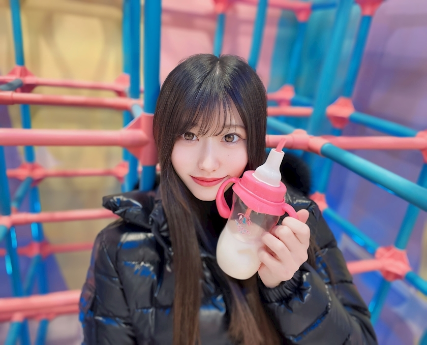 天乃 りさ