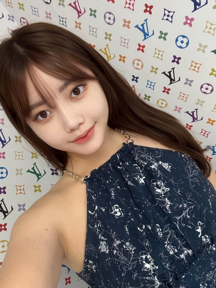 妃 えりな