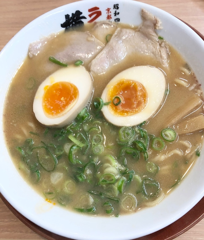 ゆか