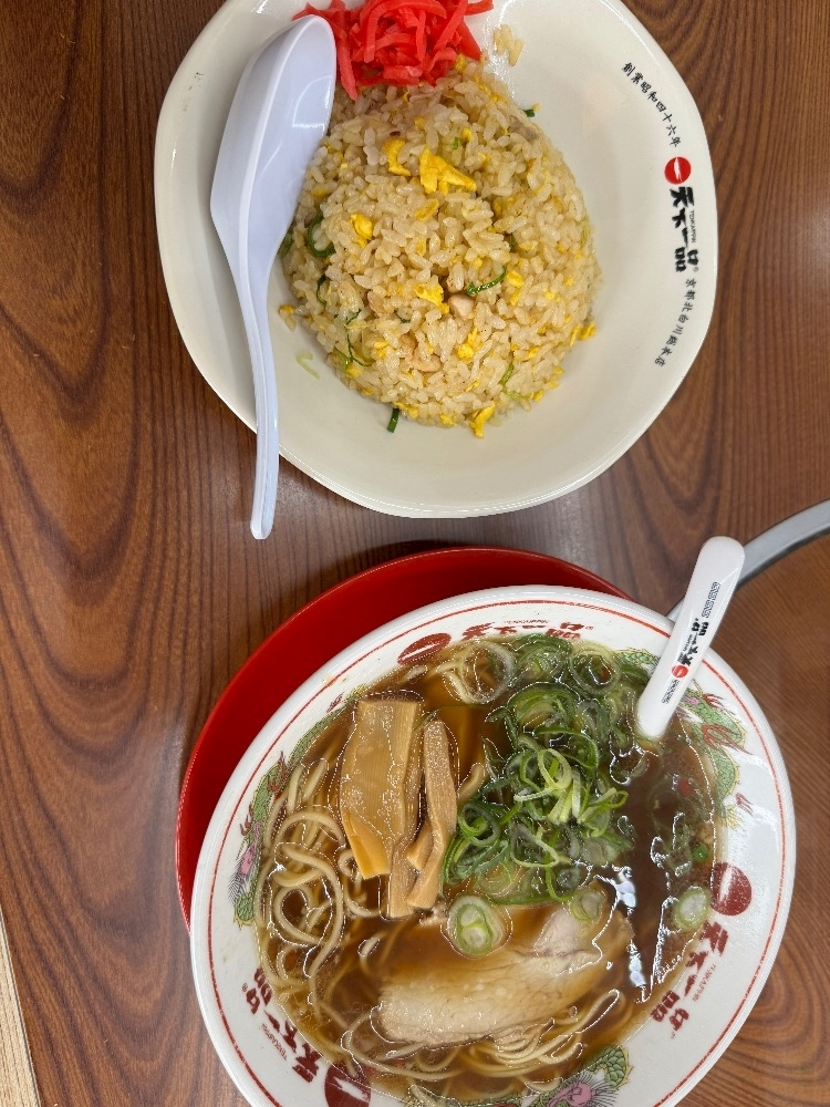 葉山 ゆうり