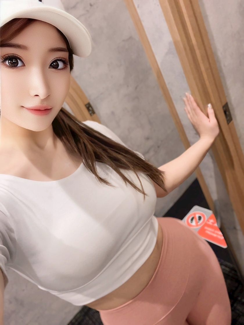 美波 あいか