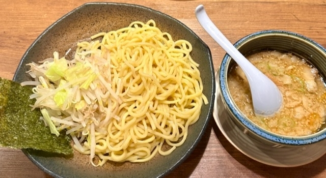 クロ