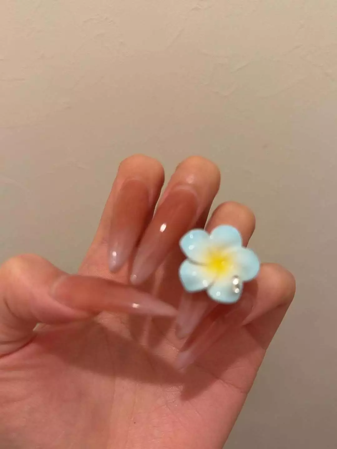 ナナ