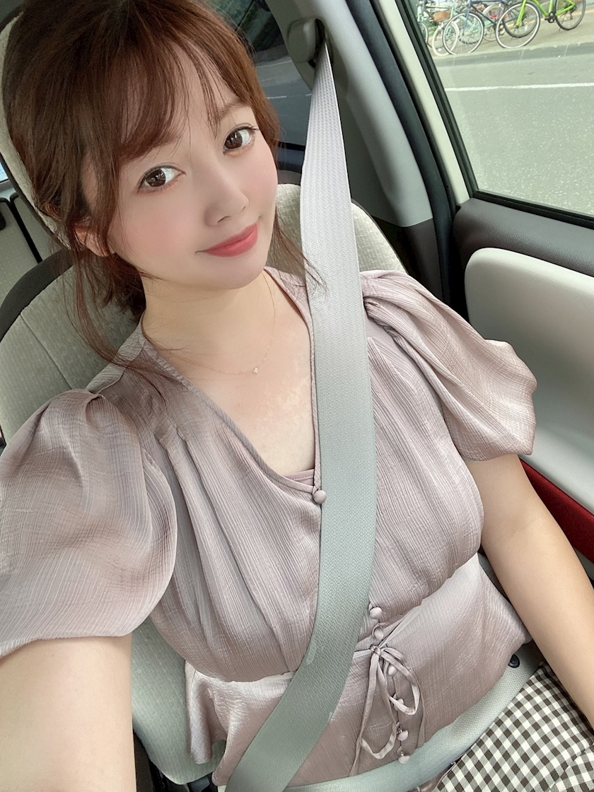 妃 えりな