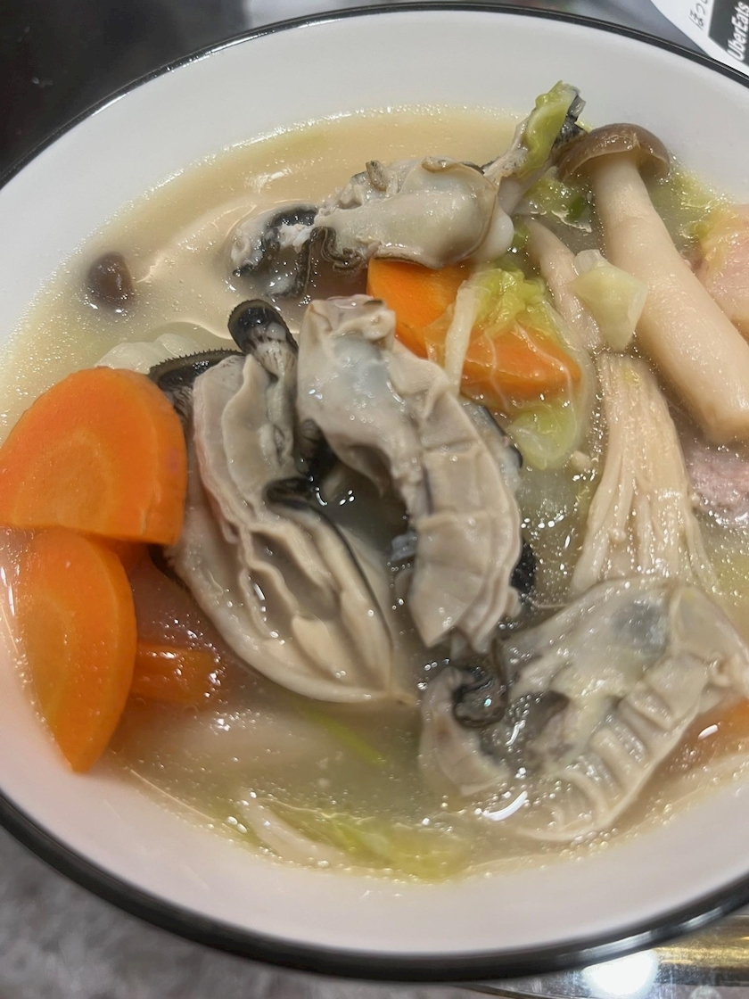 黒輝 りさ