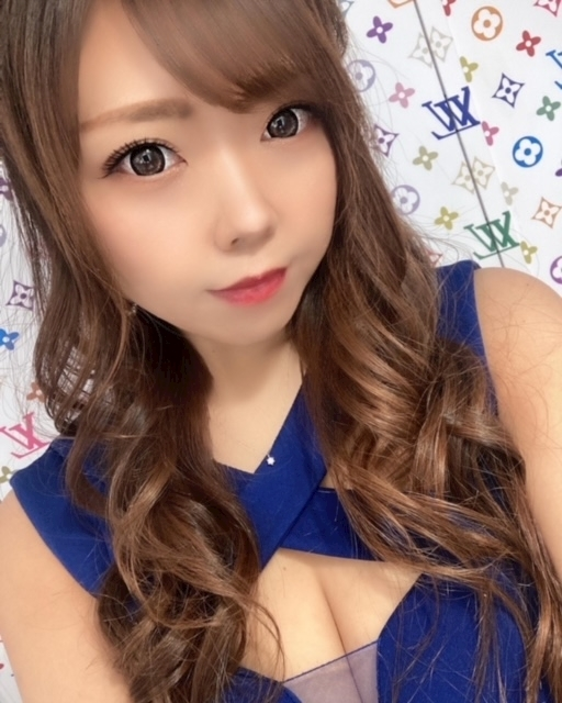 夏樹 あや