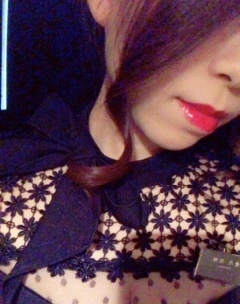 愛乃 悠稀