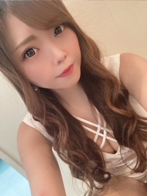 夏樹 あや