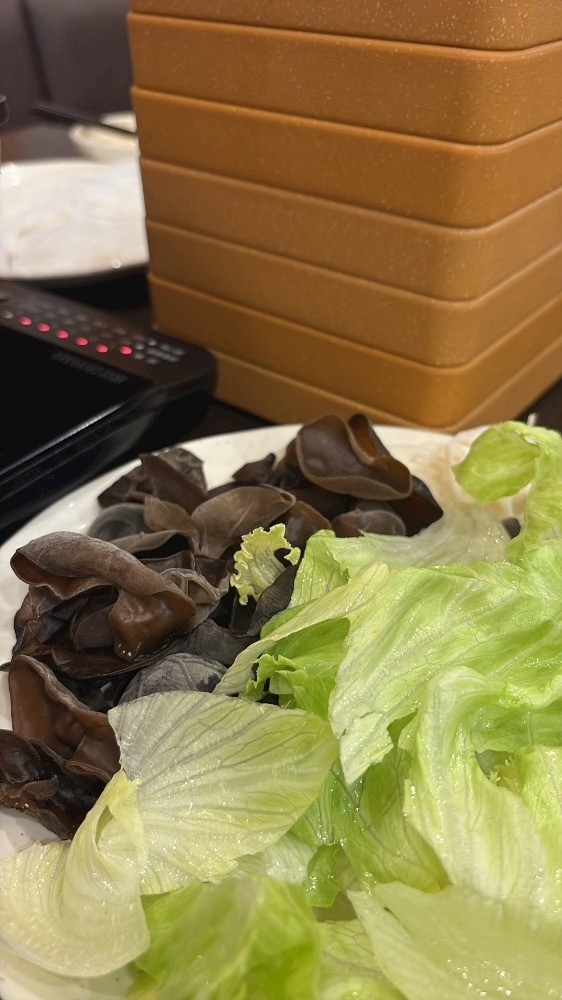 佐野 エマ