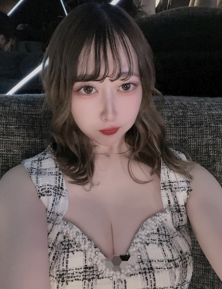 乙川 ゆあ