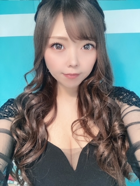 夏樹 あや