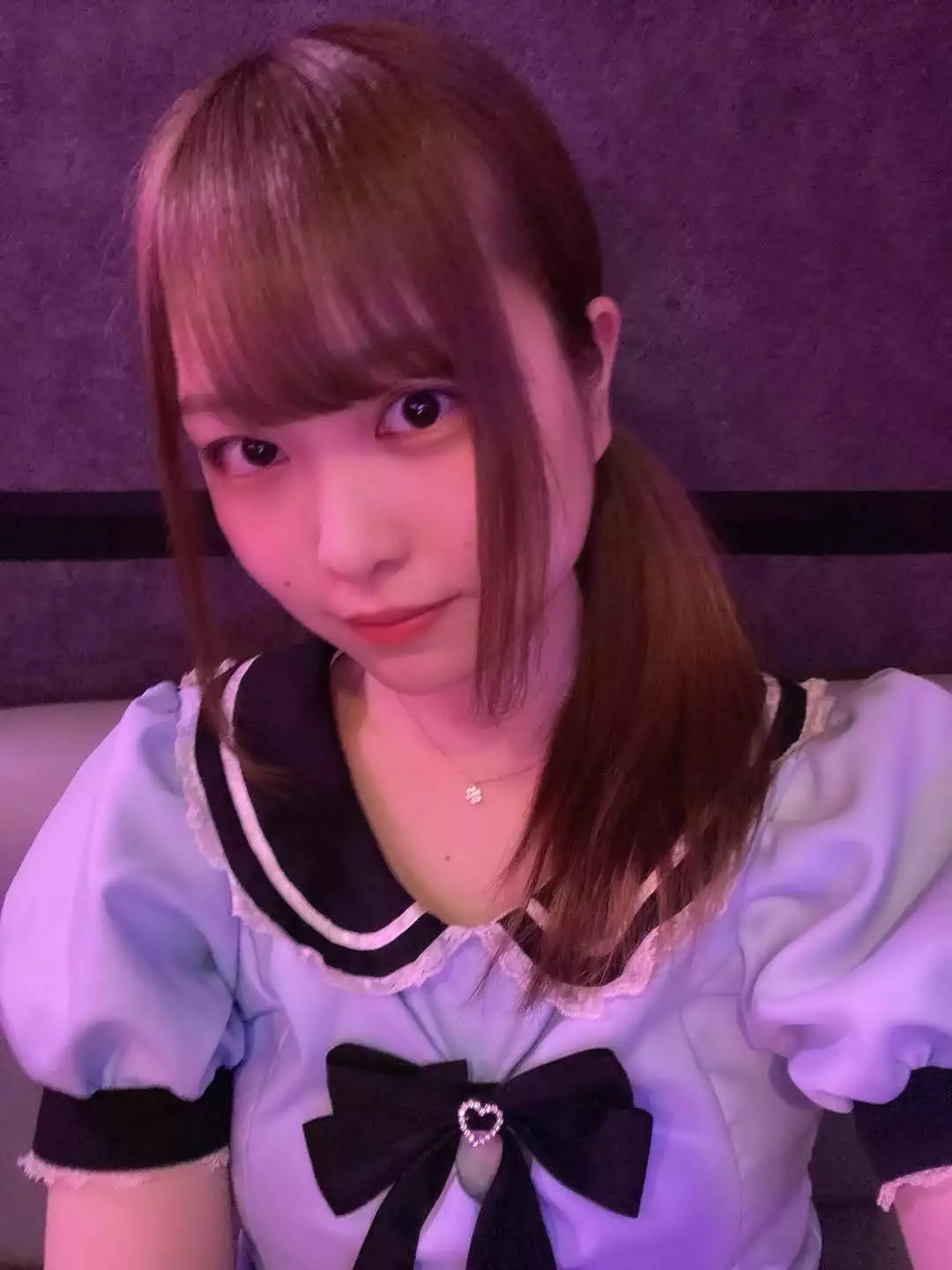 にこ