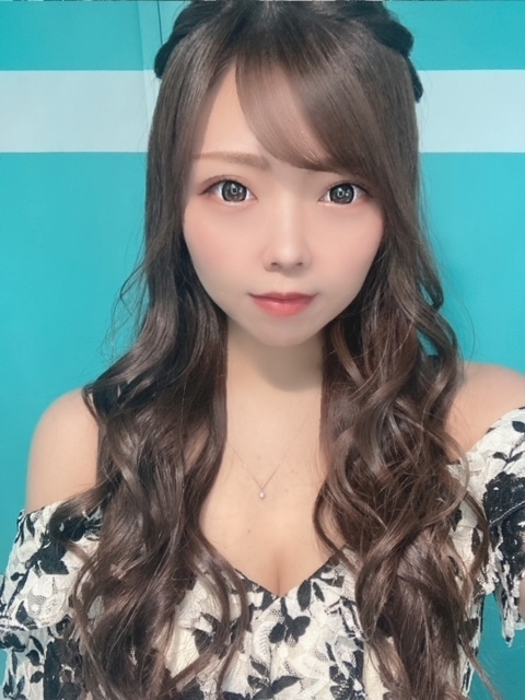 夏樹 あや
