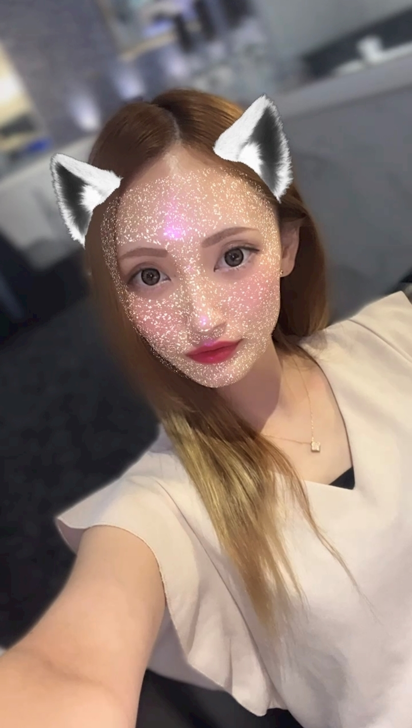 あや