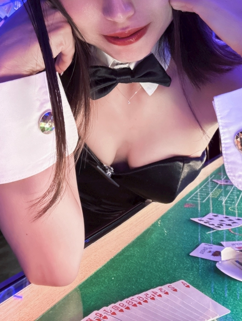 しろ