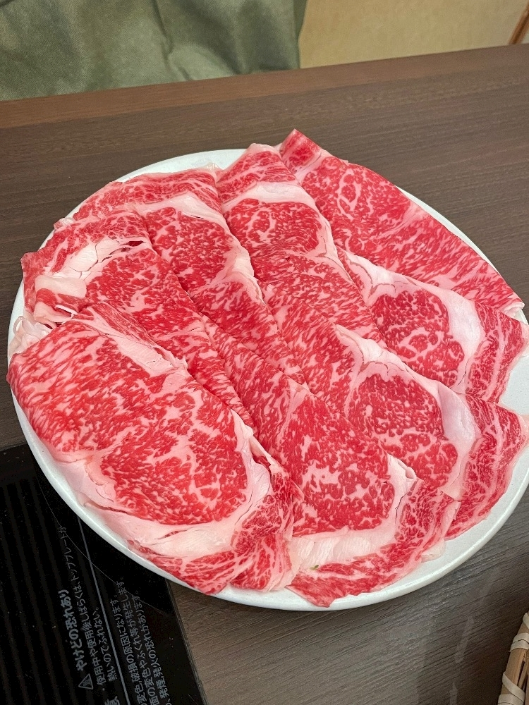 朝倉 しおり