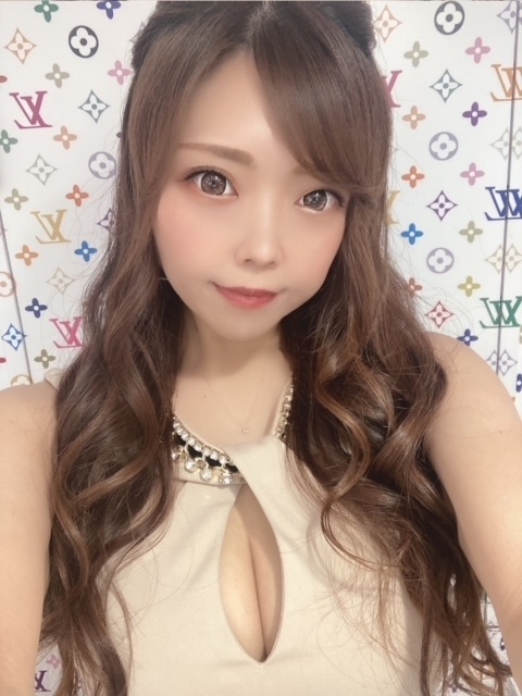 夏樹 あや