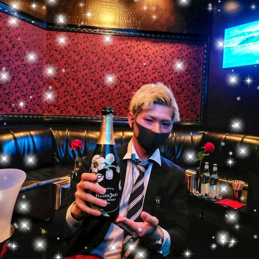 ミカ