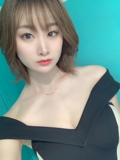 妃乃 すず
