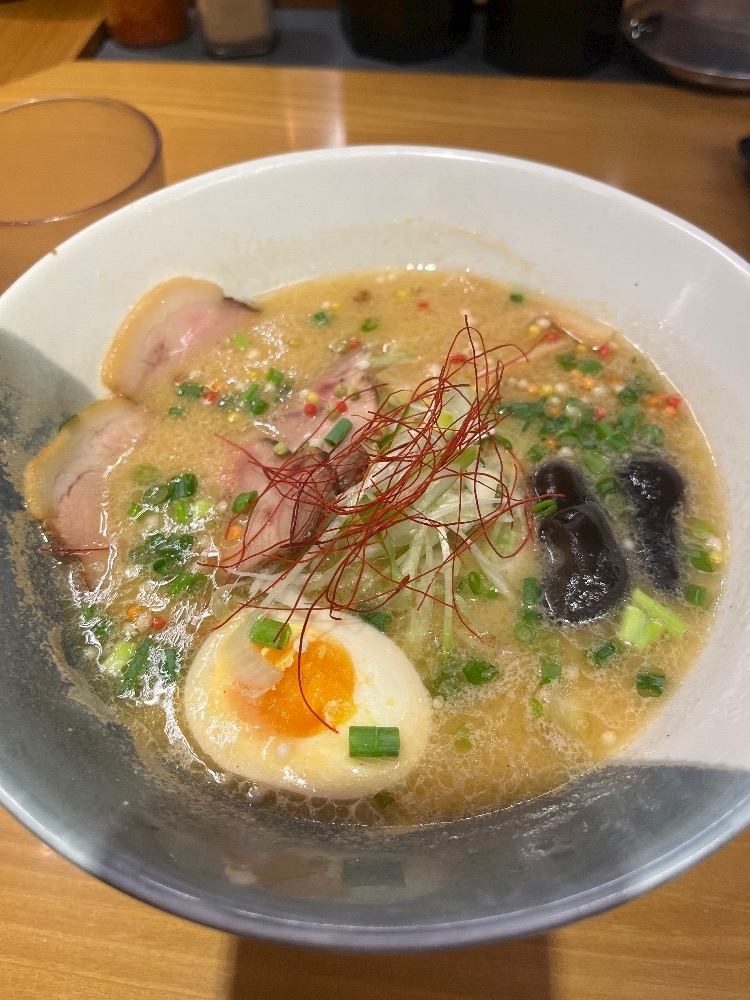 天乃 りさ