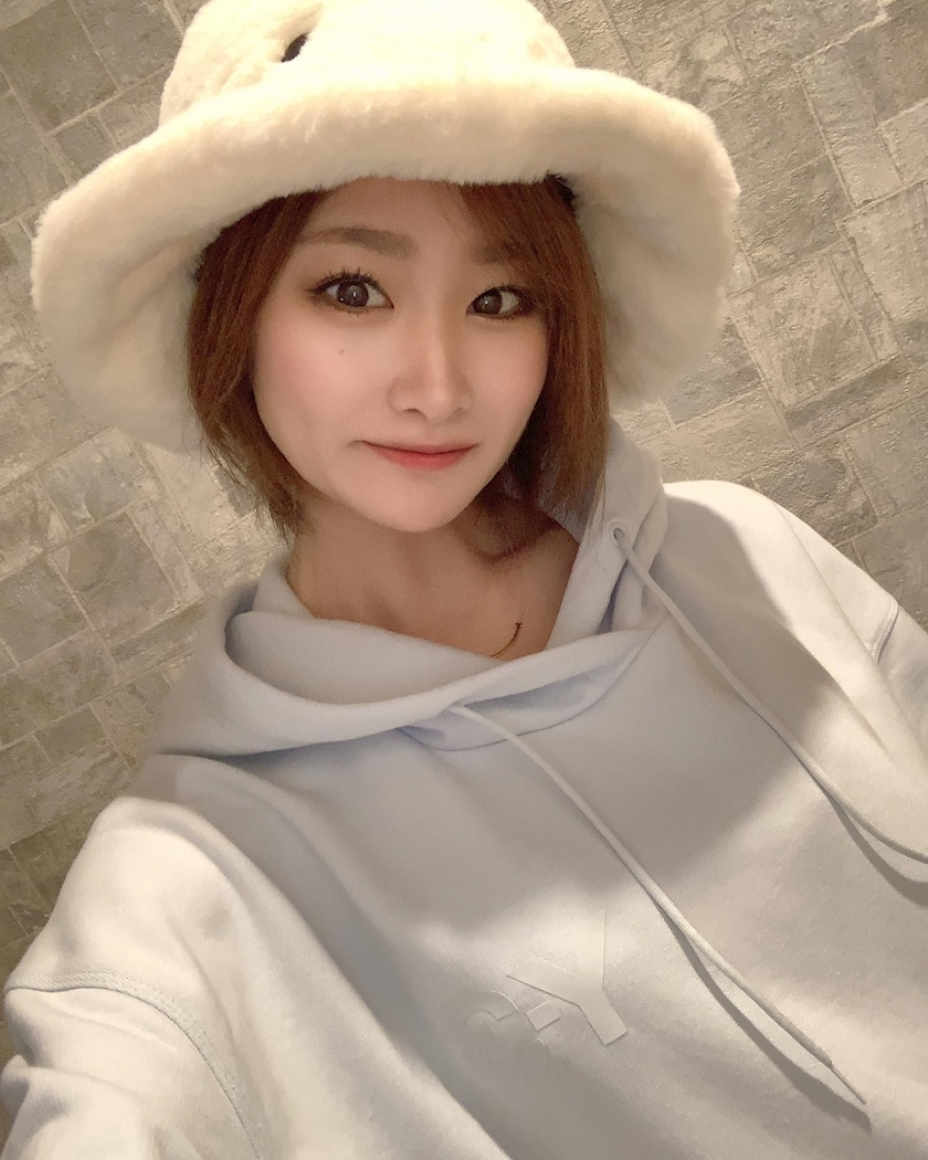妃乃 すず